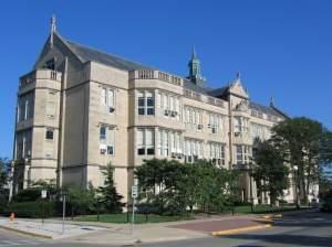 the exterior of University High School in Urbana, Illinois