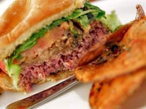 A lion meat patty
