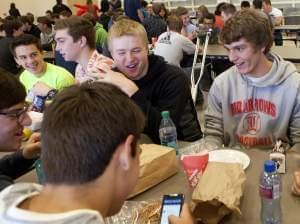 kids at school eating lunch