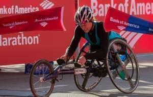 Tatyana McFadden crosses the finish line Sunday in Chicago. 