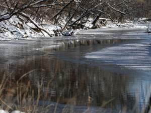 Half-frozen section of the Salt Fork of the Vermilion River