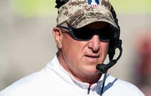 Illini football coach Bill Cubit walks the sidelines during the second quarter of an NCAA college football game against Ohio State, Saturday, Nov. 14, 2015 at Memorial Stadium in Champaign