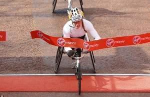 Tatyana McFadden wins the women's wheelchair race in the 2016 London Marathon.