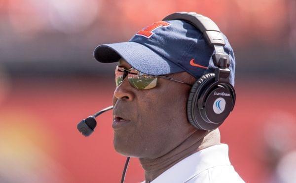 Illinois head coach Lovie Smith watches during a 2016 win over Murray State at Memorial Stadium