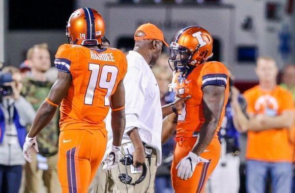 Illini head coach Lovie Smith admonishes Ke'Shawn Vaughn after the latter's personal foul. 