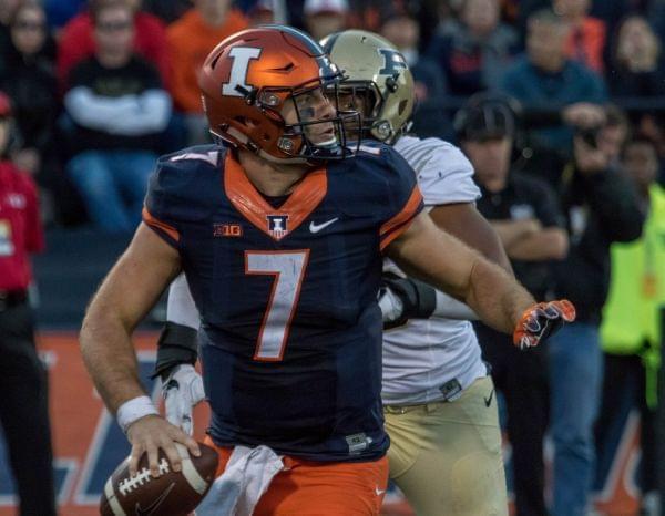 Illini quarterback Chayce Crouch.