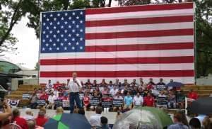 Gov. Bruce Rauner addresses Republicans at the Illinois State Fair on Aug. 16, 2017.
