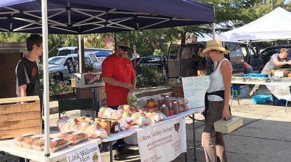 A farmers market.