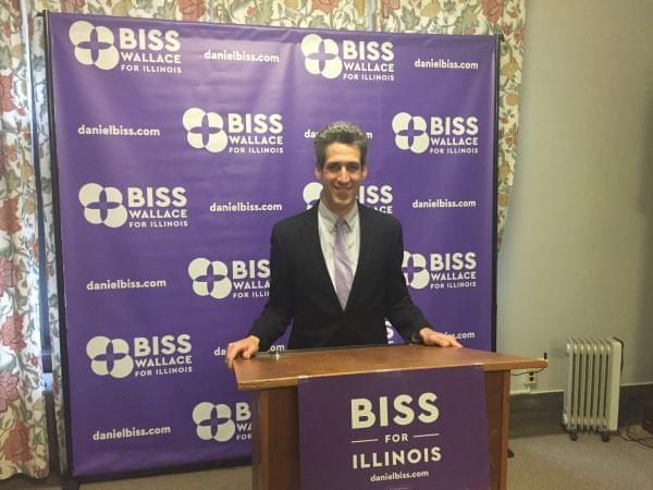 Daniel Biss at a podium.