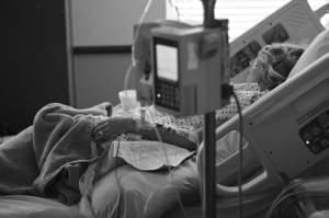 woman in hospital bed