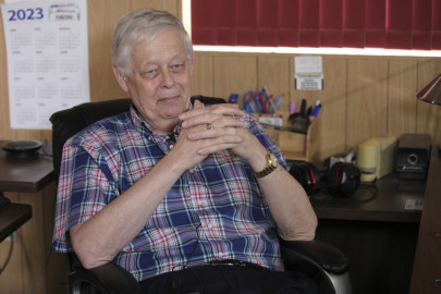 Eric Meyer, publisher of the Marion, Kansas, County Record, speaks to reporters about the aftermath of the raid on his home and his newspaper's offices by police, Monday, Aug. 14, 2023, in Marion, Kan. 